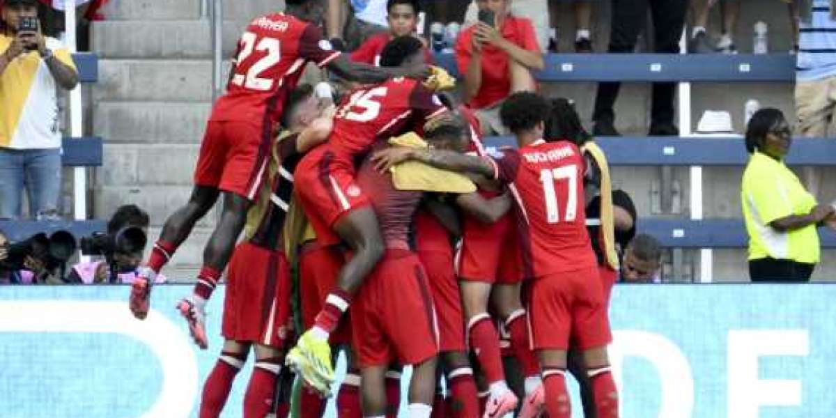 Kanada voittaa Perun 1-0 Copa Americassa Davidin maalilla